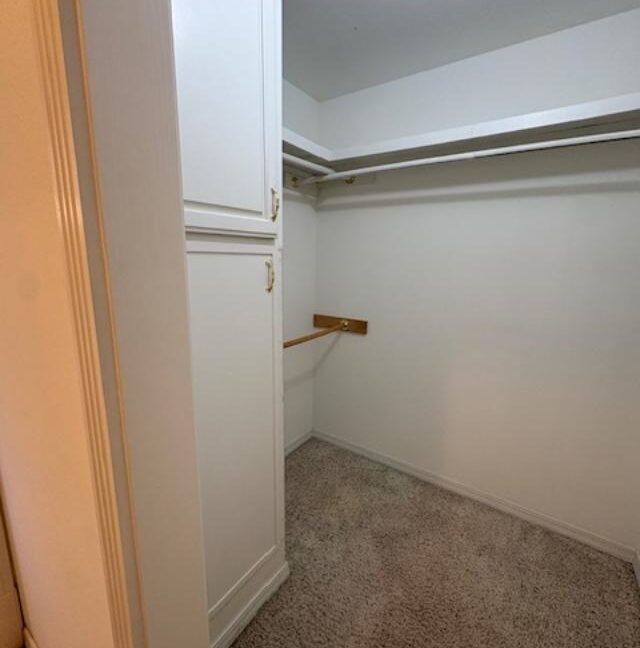 2714 East 28th 16