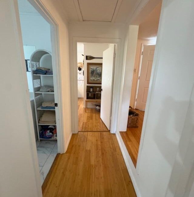 990 Hempstead 333 19