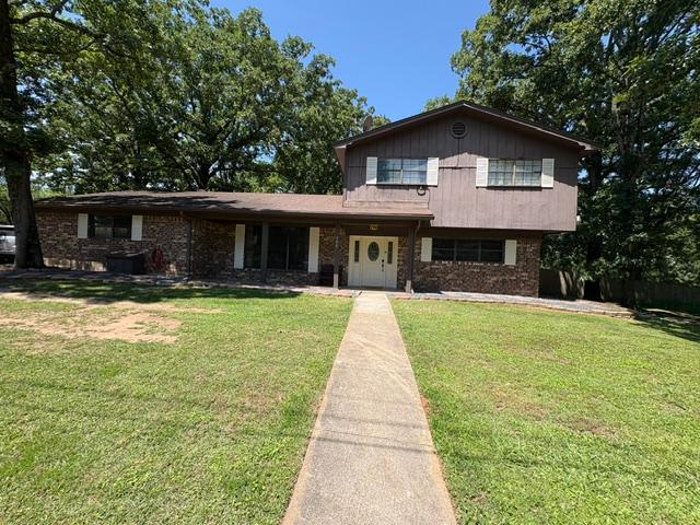 300 South Circle, Hope AR 71801