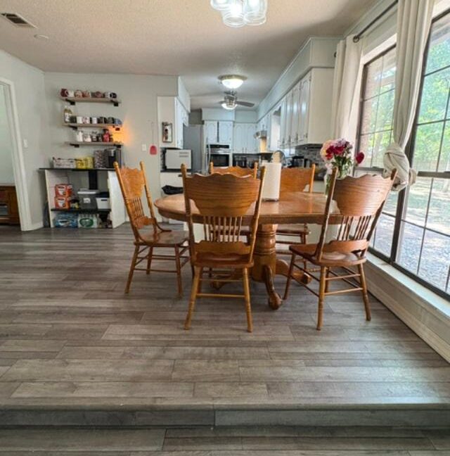 300 South Circle 8