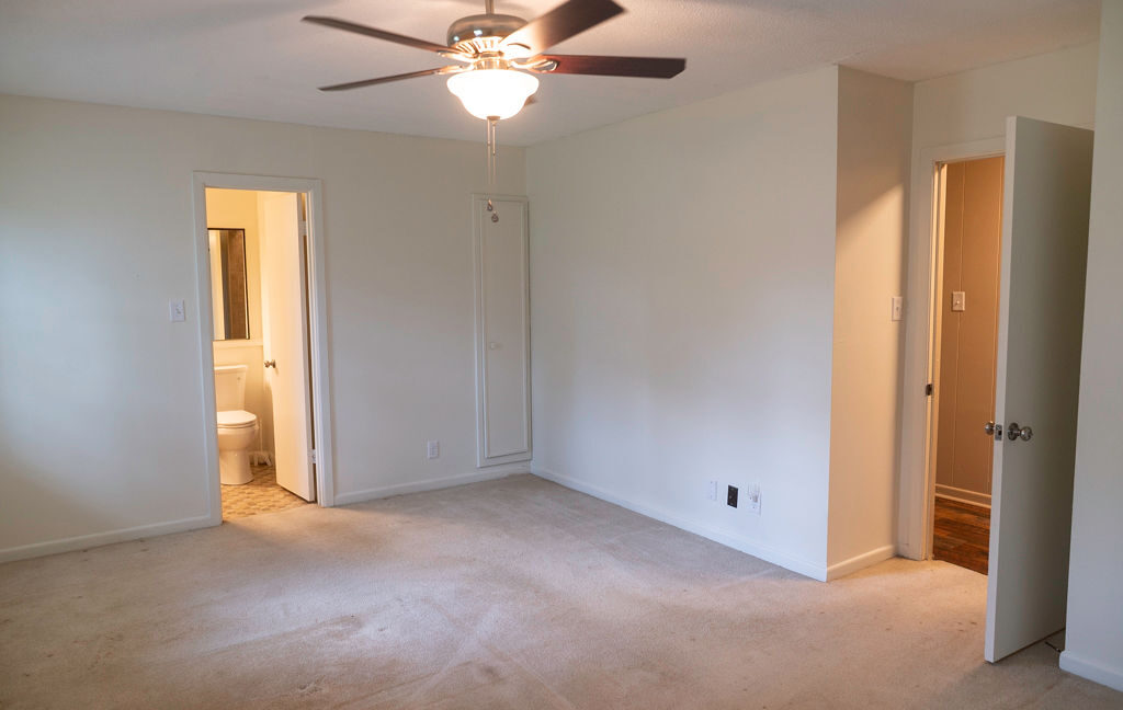1714 E 8th 10