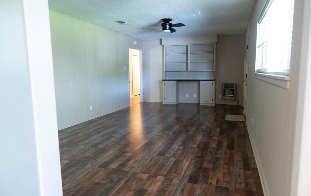 1714 E 8th 7