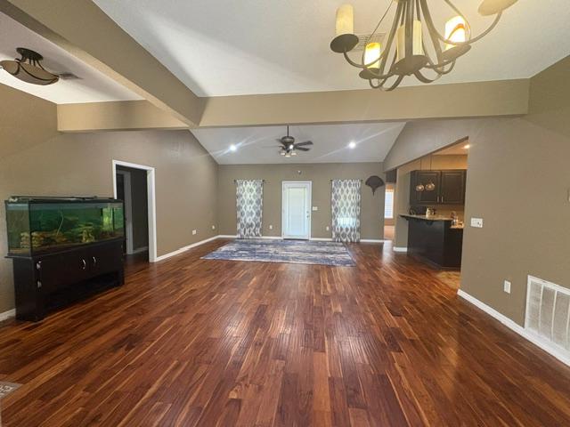 109 Hempstead 172 4