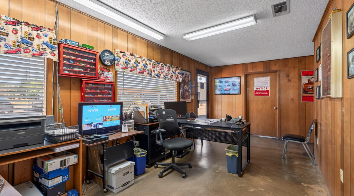 113 East Olive (19)