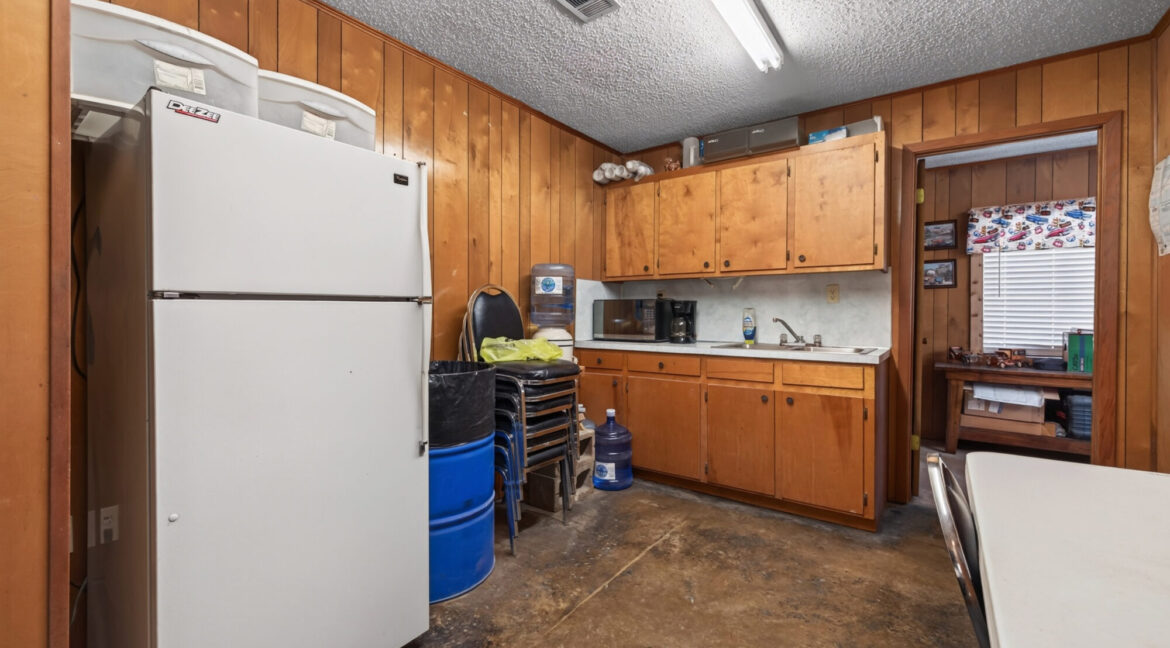 113 East Olive (22)
