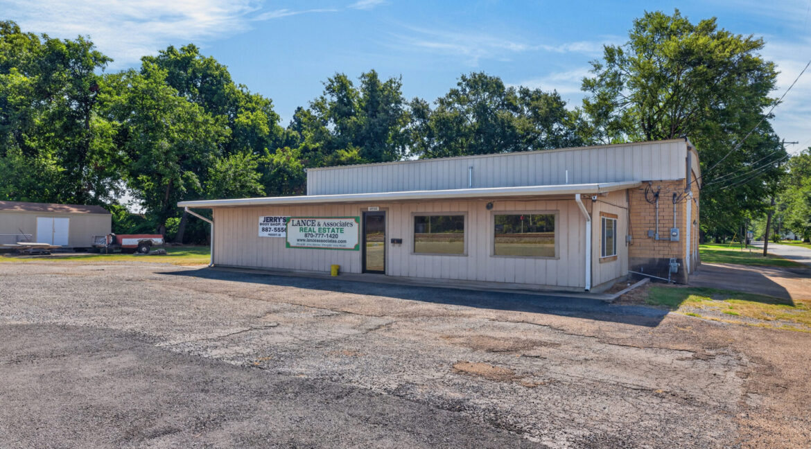 113 East Olive (34)