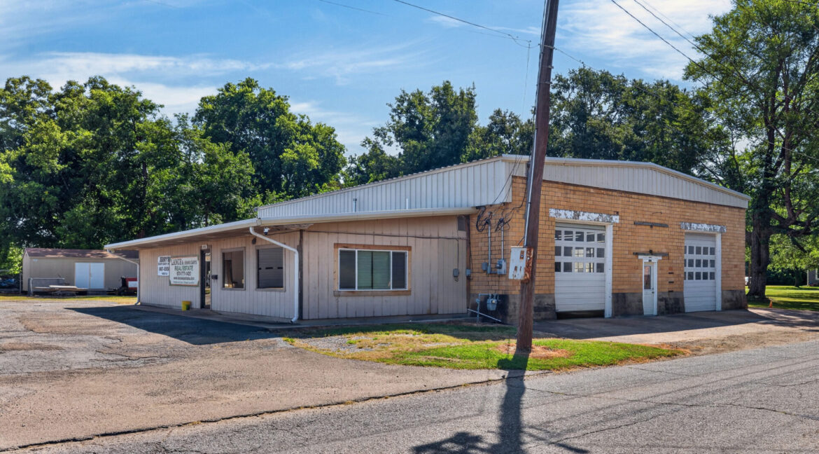 113 East Olive (35)