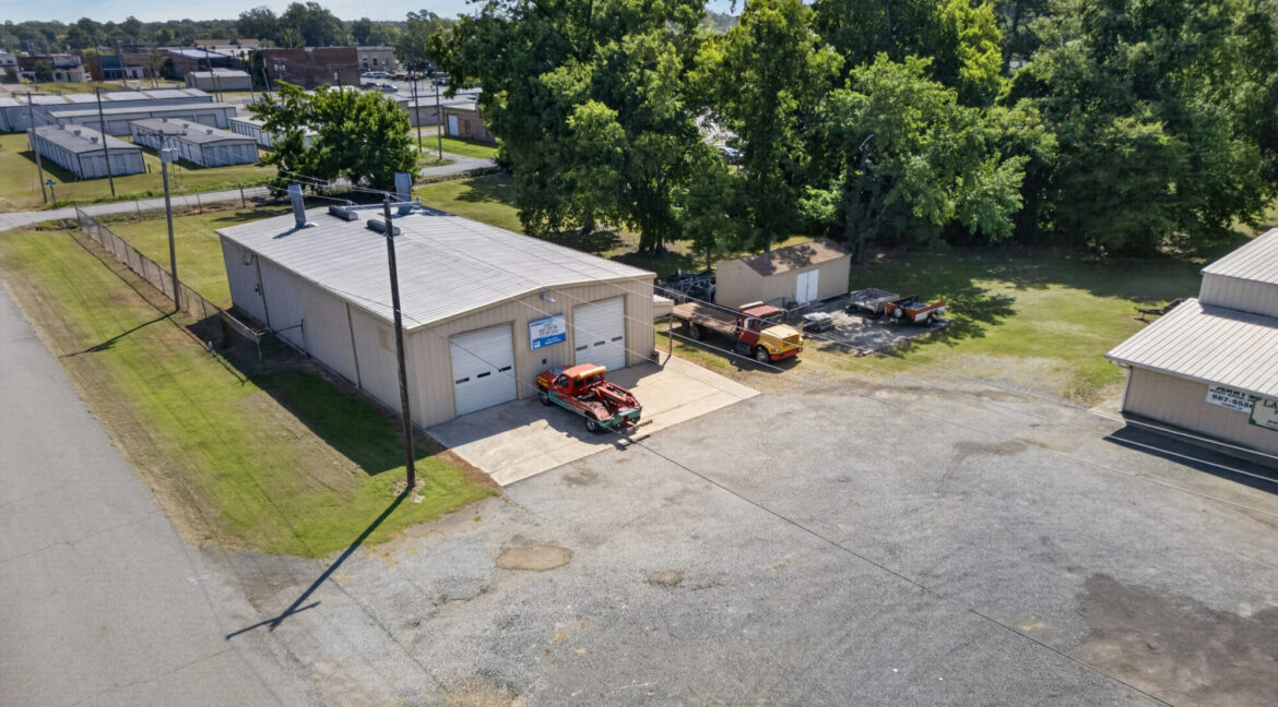 113 East Olive (48)