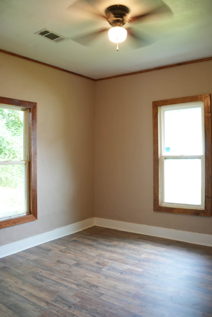 388 W Elm (10)