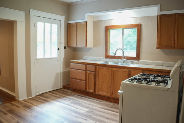 388 W Elm (17)