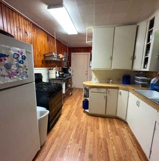 439 Nevada 298 12