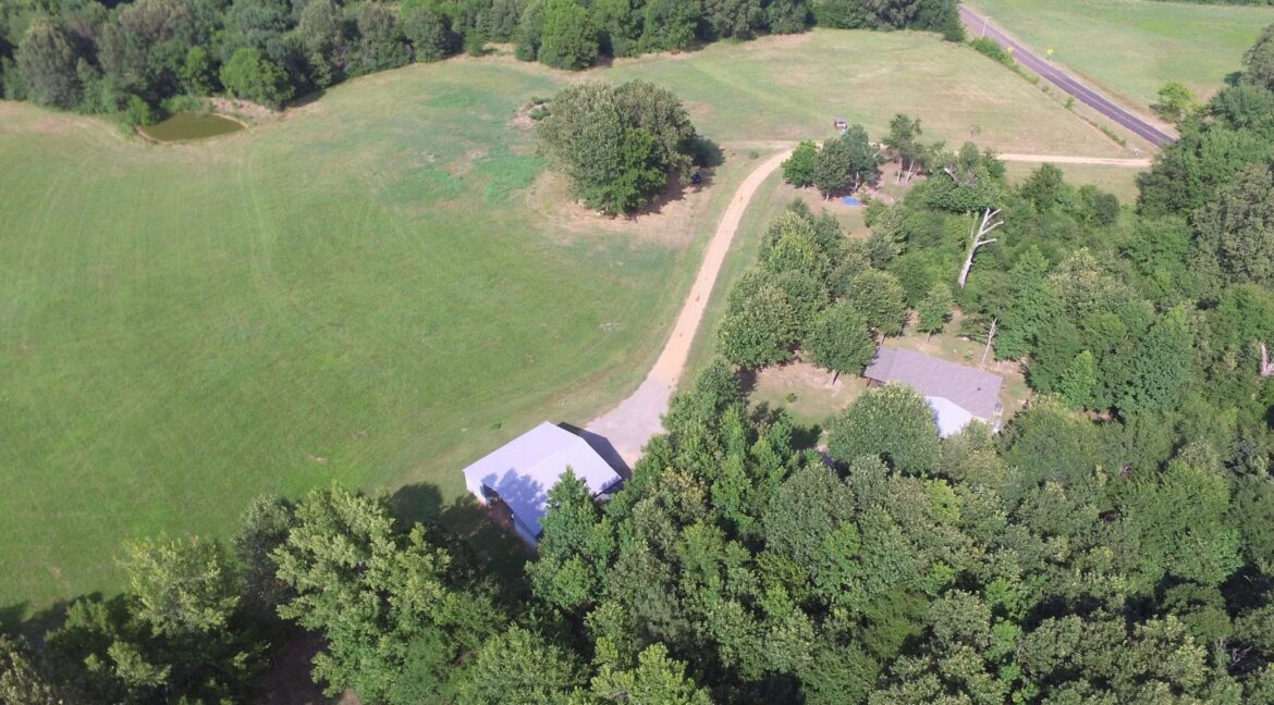 856 Hwy 174 N 1a
