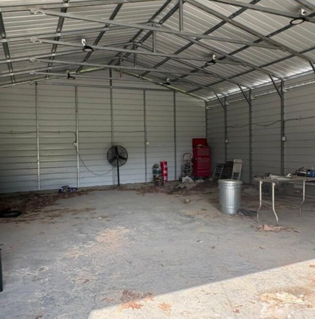 856 Hwy 174 N 28