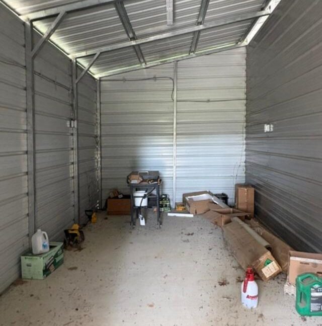 856 Hwy 174 N 29