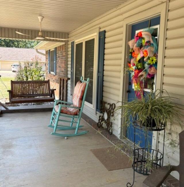 174 Hempstead 12 18