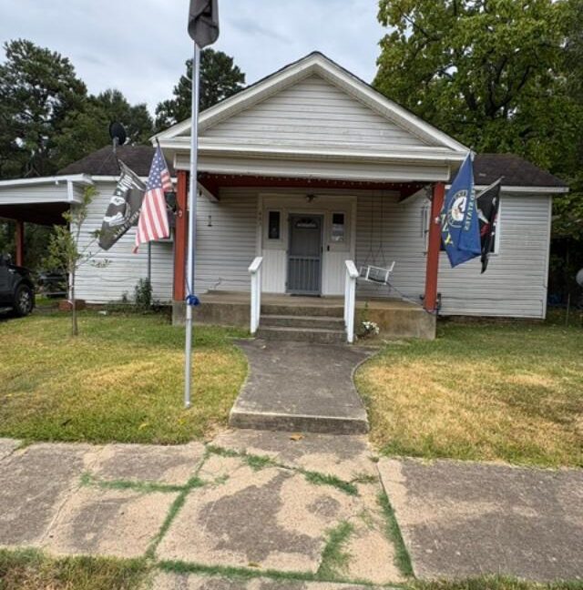 603 E 2nd 1