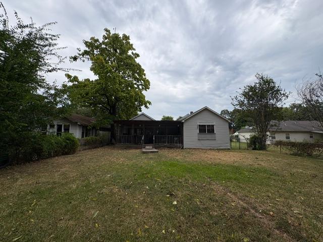 603 E 2nd 2