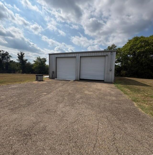 3425 Hwy 174 S 4
